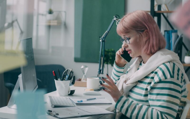 Why Is She Replying Slow All of a Sudden?